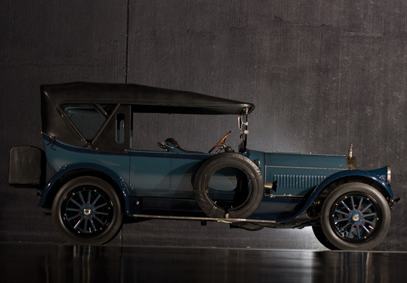 Photos of Pierce-Arrow Model 66 Touring 1917