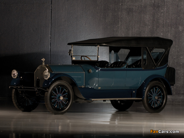 Pierce-Arrow Model 66 Touring 1917 wallpapers (640 x 480)