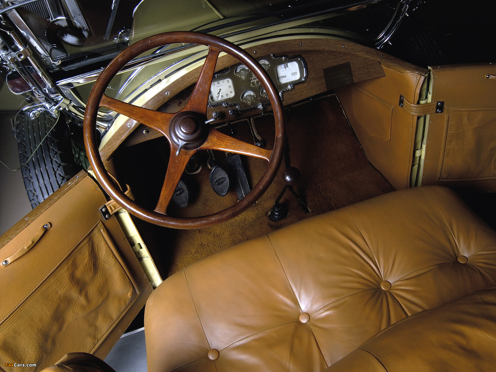 Pictures of Pierce-Arrow Model 81 Rumbleseat Roadster 1928 (1600 x 1200)