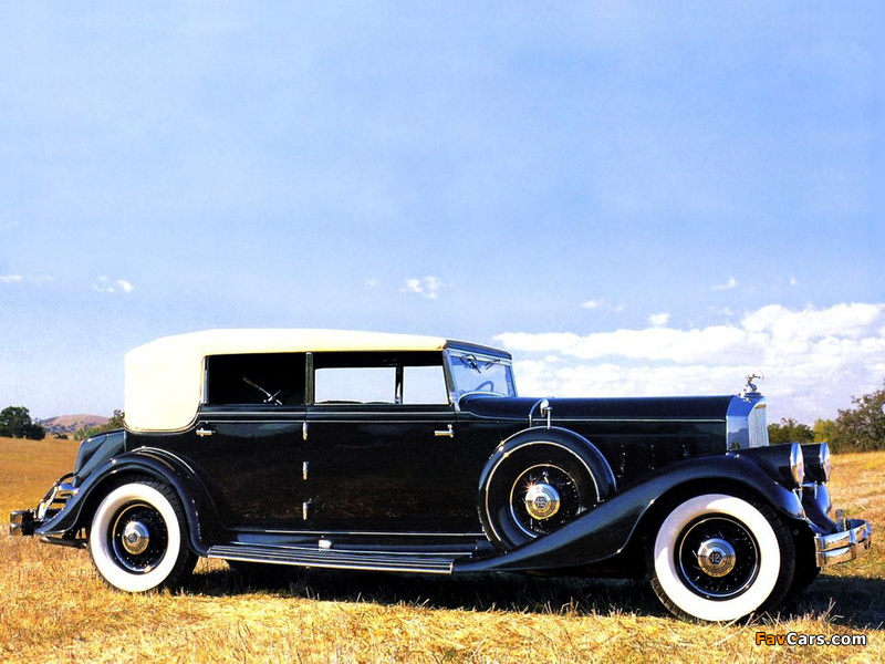 Images of Pierce-Arrow Twelve Convertible Sedan 1933 (800 x 600)