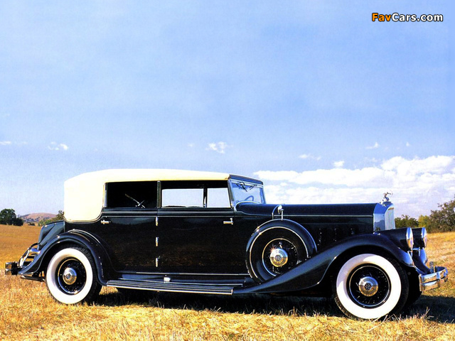 Images of Pierce-Arrow Twelve Convertible Sedan 1933 (640 x 480)