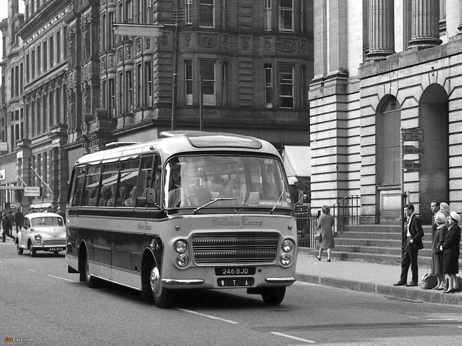 Pictures of Plaxton Bedford SB13 Embassy III (C37F) 1964– (1600 x 1200)