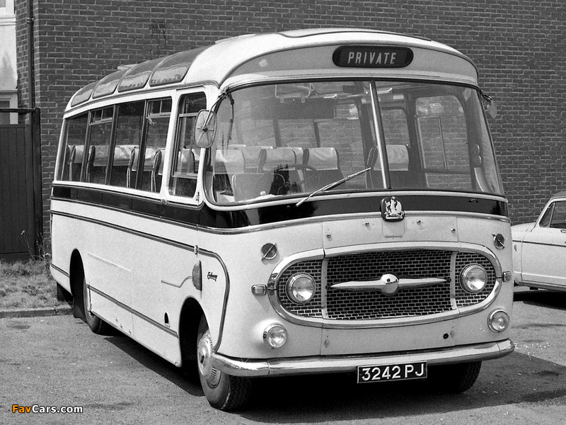 Plaxton Bedford VAS1 (C23F) 1961–85 photos (800 x 600)