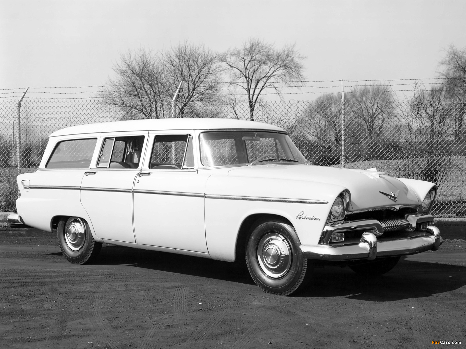 Plymouth Belvedere Suburban Wagon 1955 photos (1600 x 1200)