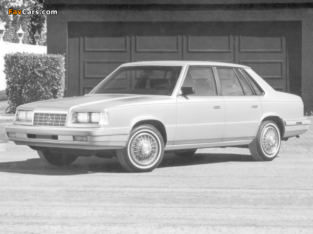 Pictures of Plymouth Caravelle Sedan 1987 (640 x 480)