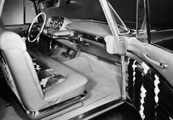 Photos of Chrysler-Plymouth Plainsman Concept Car 1956