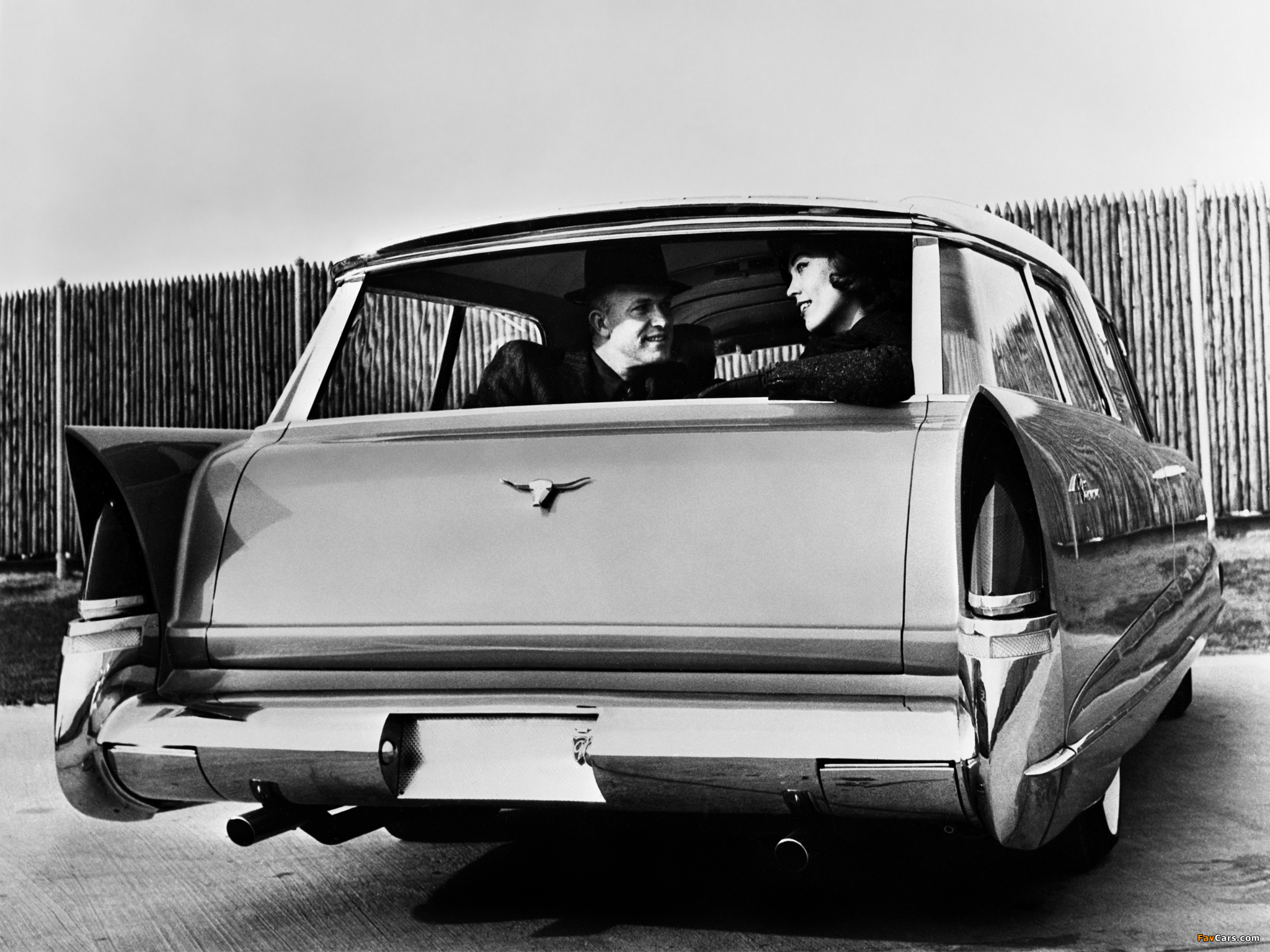 Chrysler-Plymouth Plainsman Concept Car 1956 wallpapers (2048 x 1536)