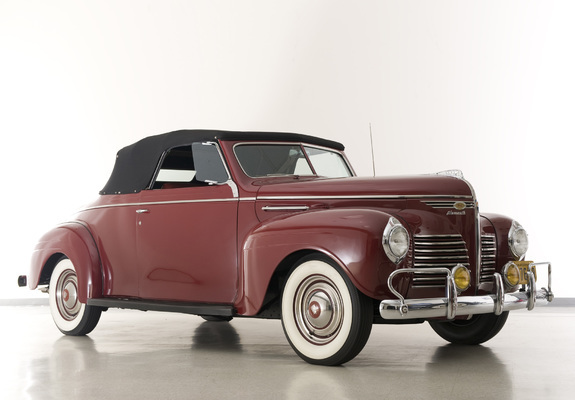 Images of Plymouth DeLuxe Convertible (P10) 1940
