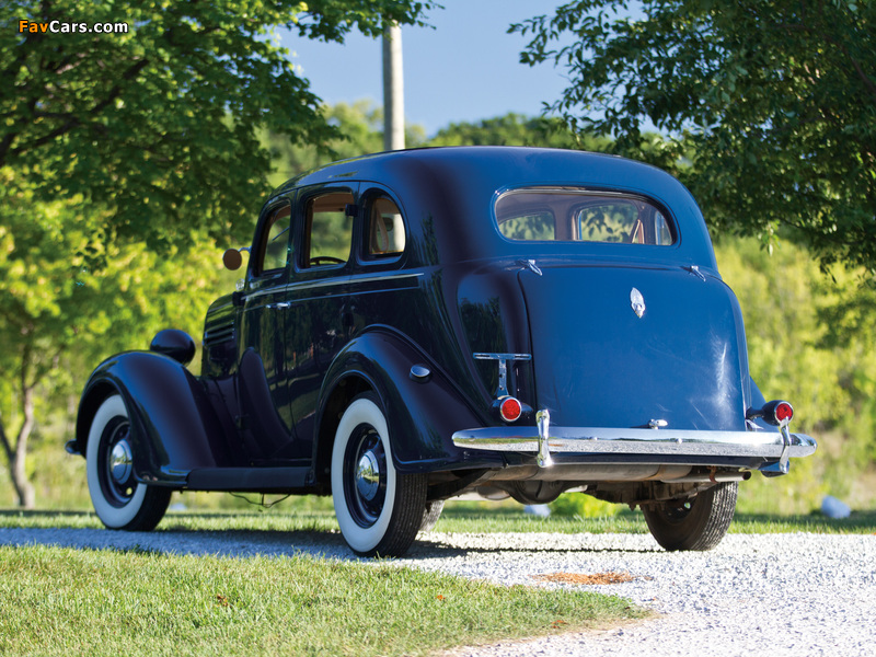 1936 Plymouth DeLuxe Model P2 Touring Sedan (805) 1935–36 photos (800 x 600)