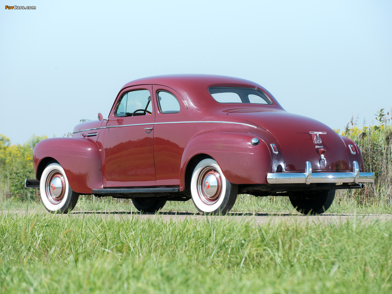 Plymouth DeLuxe Coupe (P10) 1940 photos (1280 x 960)