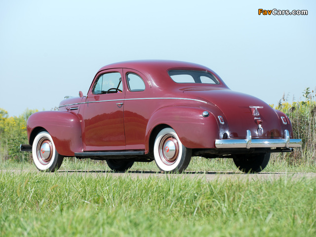 Plymouth DeLuxe Coupe (P10) 1940 photos (640 x 480)