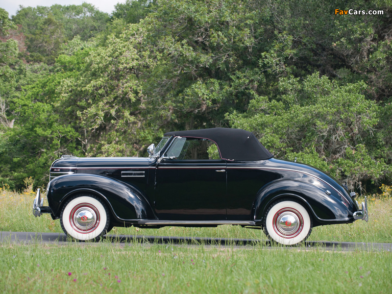 Plymouth DeLuxe Convertible Coupe (P8) 1939 wallpapers (800 x 600)