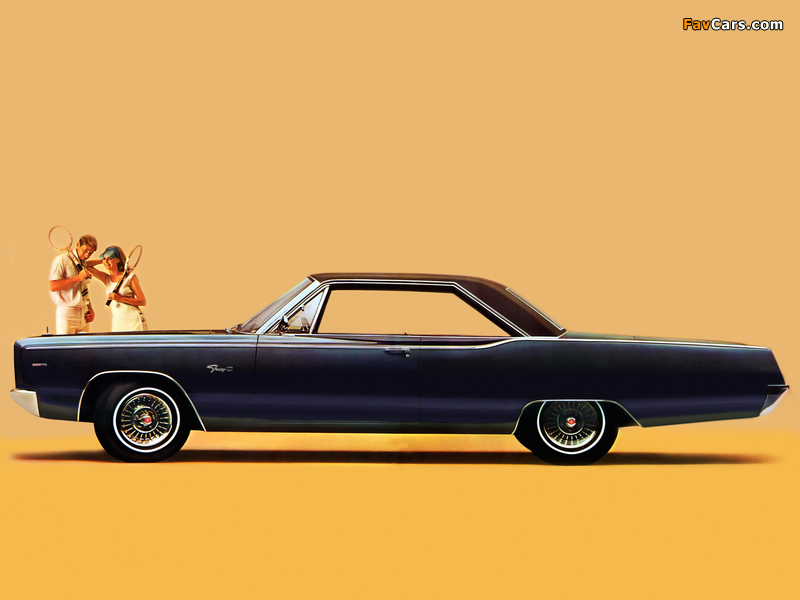 Images of Plymouth Fury III Hardtop Coupe (CP1/2-M PM23) 1967 (800 x 600)