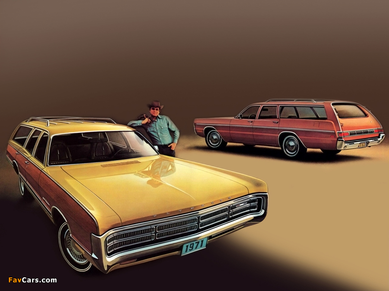 Images of Plymouth Fury Sport Suburban & Fury Custom Suburban 1971 (800 x 600)