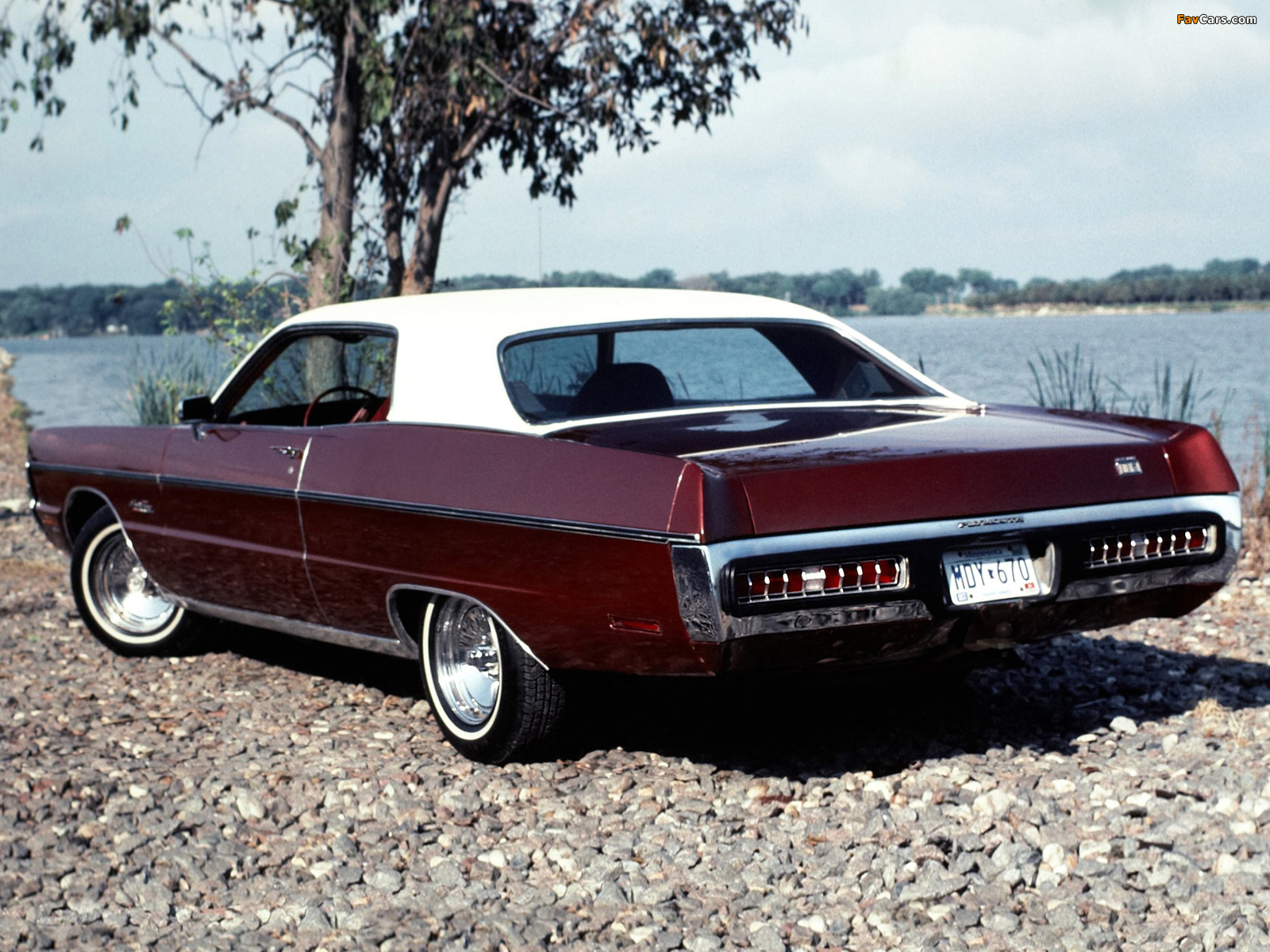Photos of Plymouth Sport Fury Hardtop Coupe 1971 (1600 x 1200)