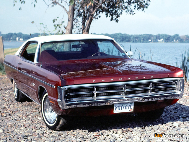 Photos of Plymouth Sport Fury Hardtop Coupe 1971 (640 x 480)
