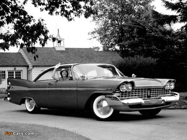 Plymouth Sport Fury 2-door Hardtop Coupe 1959 pictures (640 x 480)