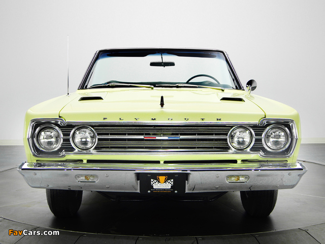 Images of Plymouth Belvedere GTX 426 Hemi Convertible 1967 (640 x 480)