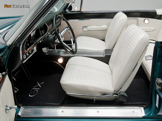 Photos of Plymouth Belvedere GTX 440 Convertible (RS27) 1967 (640 x 480)