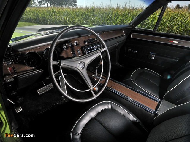 Plymouth GTX (RS23) 1970 images (640 x 480)
