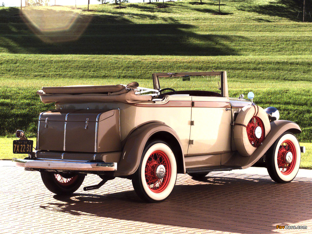 Images of Plymouth PB Convertible Sedan 1932 (1024 x 768)