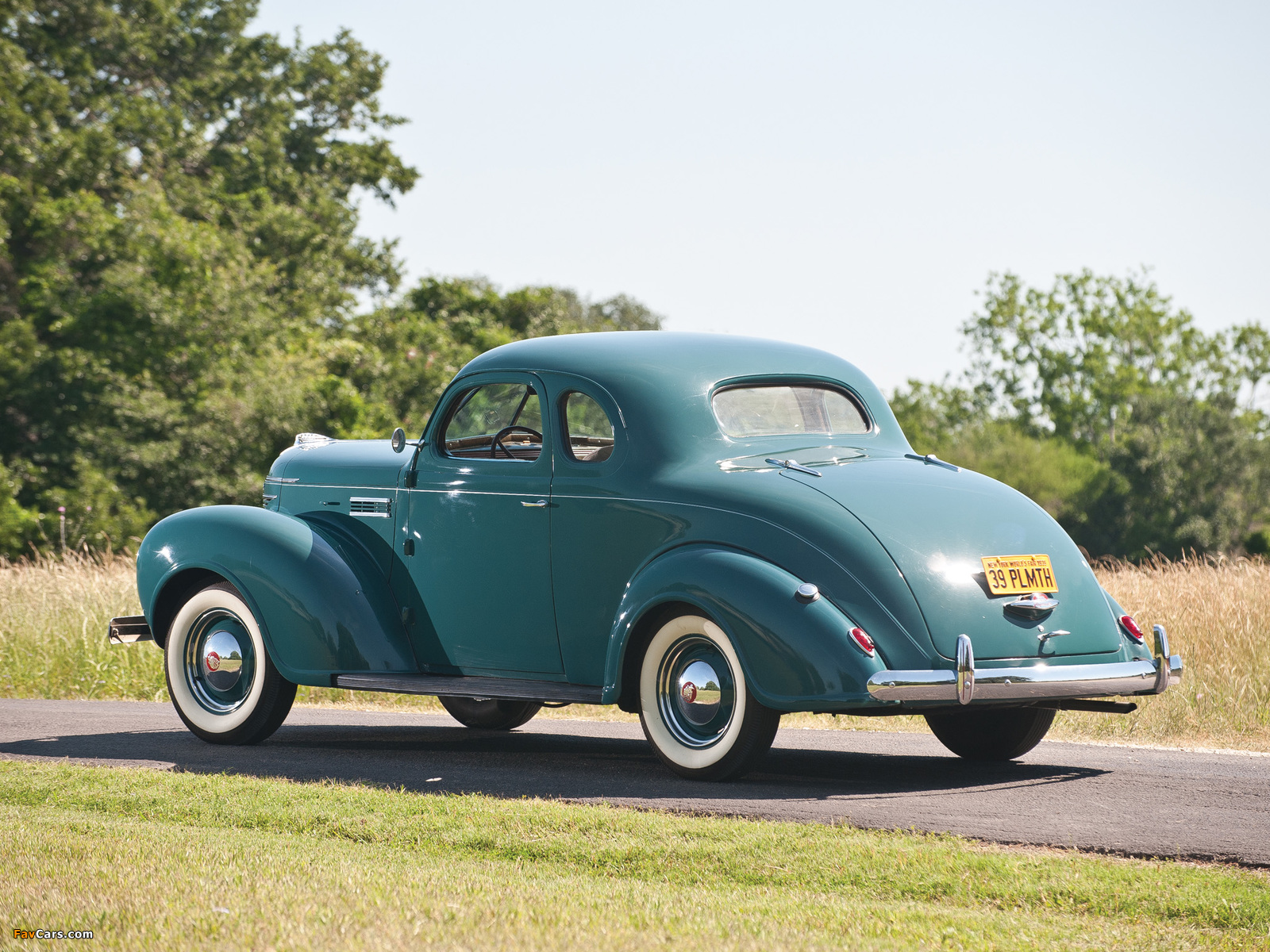 Plymouth Road King Business Coupe (P7) 1939 pictures (1600 x 1200)