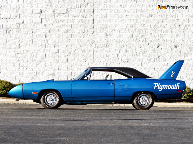 Photos of Plymouth Road Runner Superbird (RM23) 1970 (640 x 480)