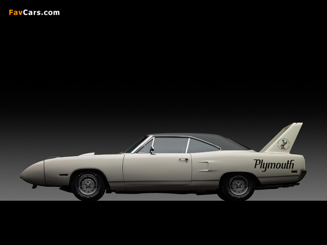 Pictures of Plymouth Road Runner Superbird (RM23) 1970 (640 x 480)