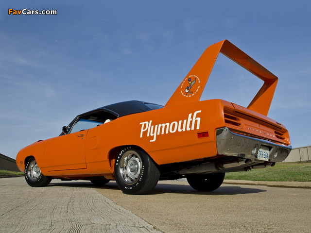 Plymouth Road Runner Superbird (RM23) 1970 images (640 x 480)