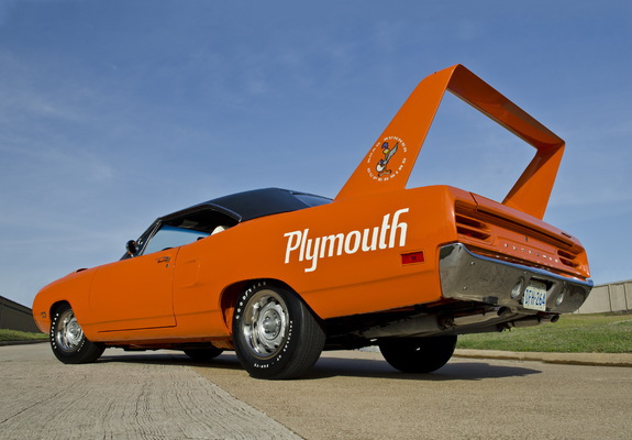 Plymouth Road Runner Superbird (RM23) 1970 images