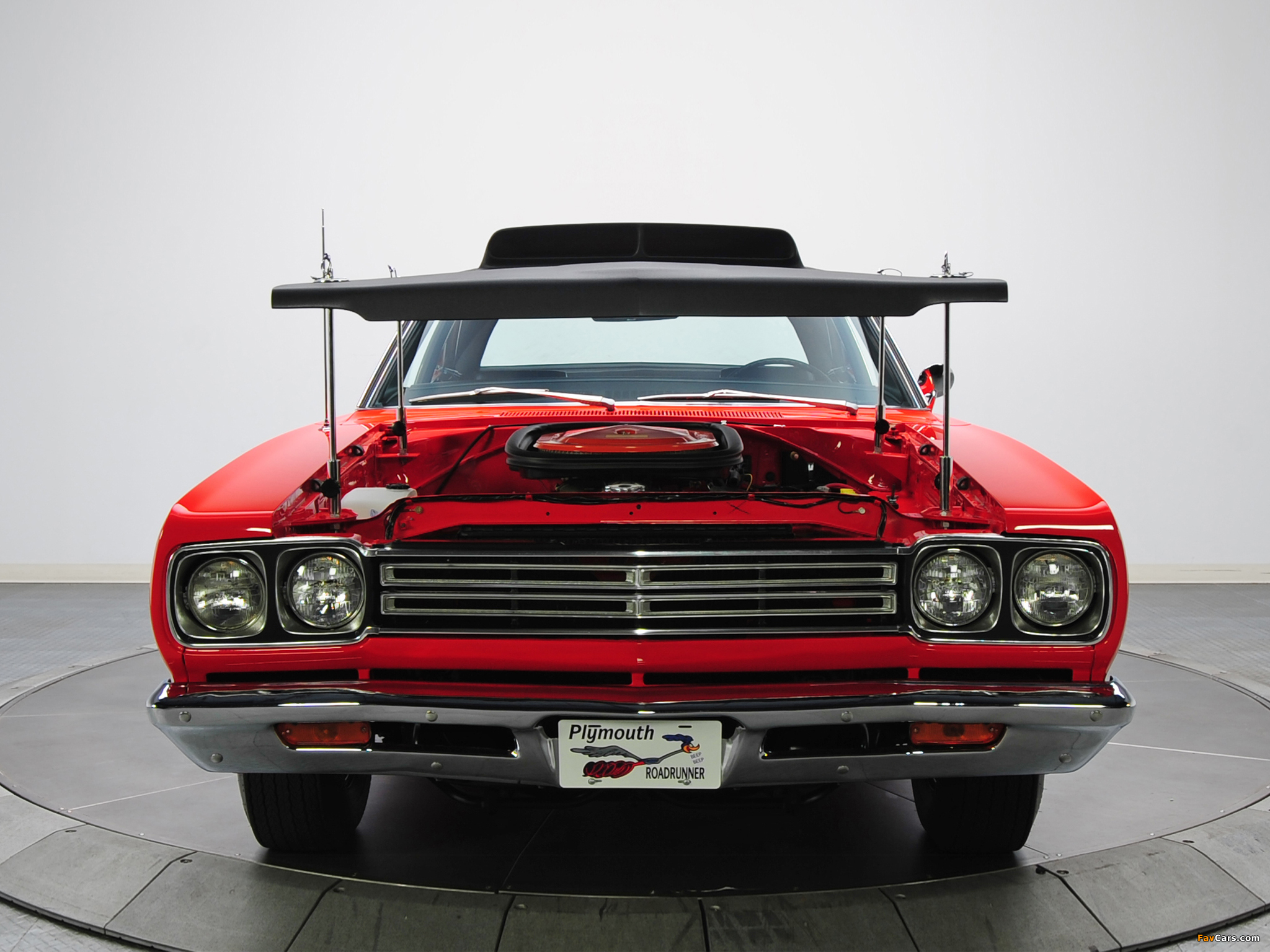 Images of Plymouth Road Runner 440+6 Coupe (RM21) 1969 (2048 x 1536)