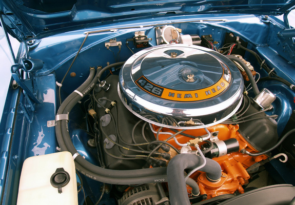 Pictures of Plymouth Road Runner 426 Hemi Coupe (RM21) 1968