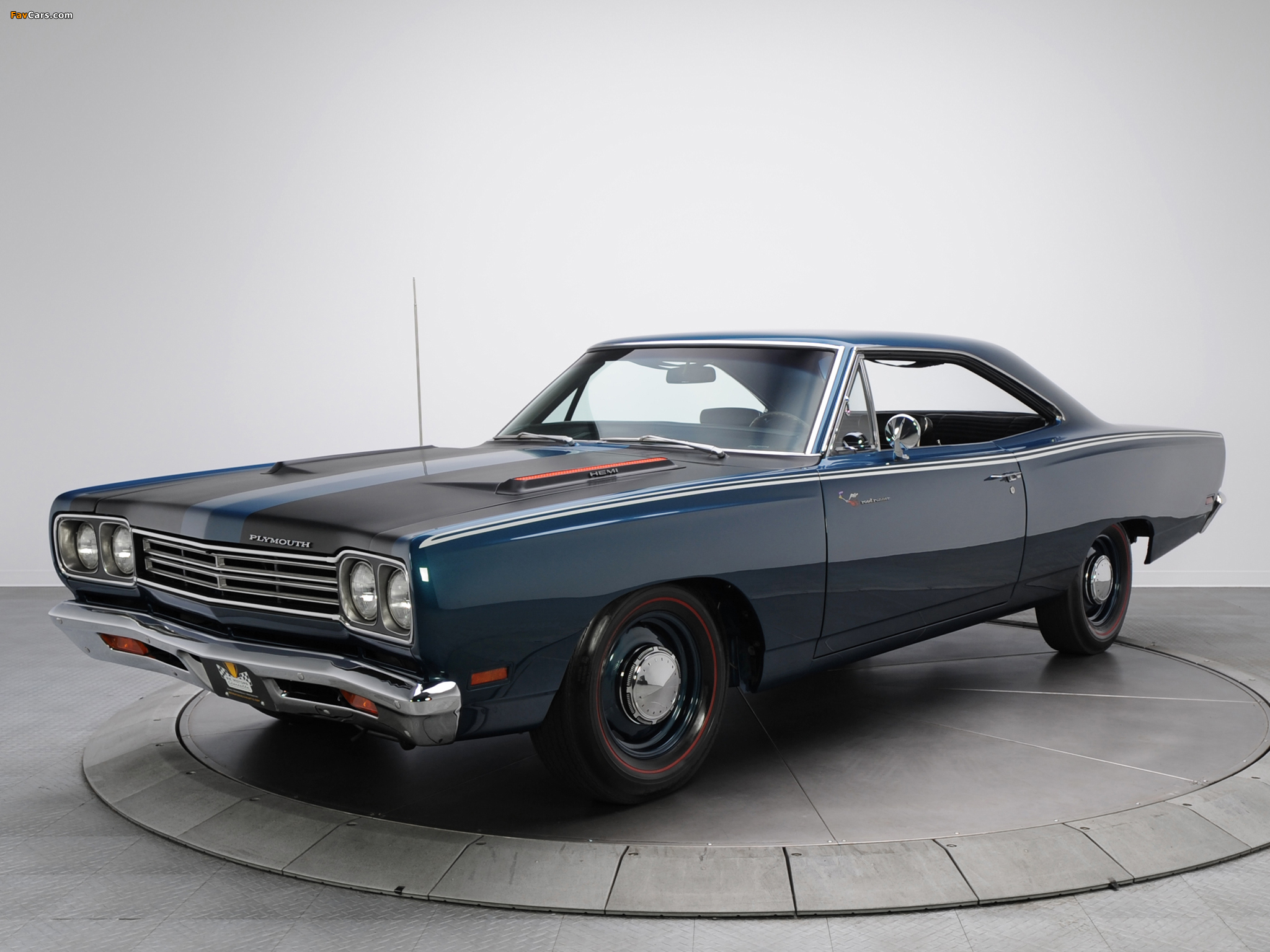 Pictures of Plymouth Road Runner 426 Hemi Hardtop Coupe (RM23) 1969 (2048 x 1536)