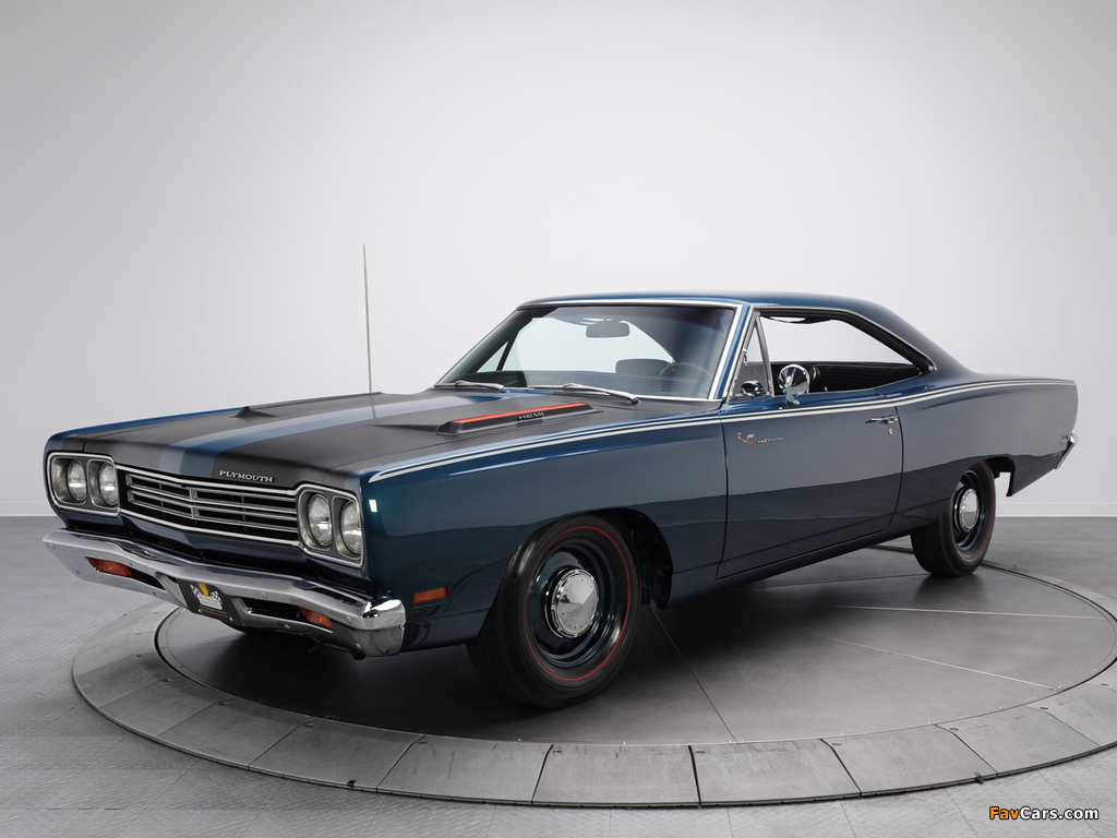 Pictures of Plymouth Road Runner 426 Hemi Hardtop Coupe (RM23) 1969 (1024 x 768)
