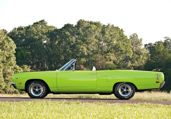 Pictures of Plymouth Road Runner Convertible (RM27) 1970