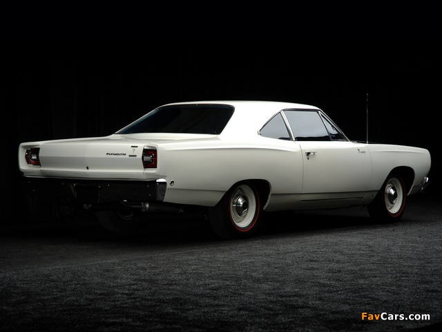 Plymouth Road Runner 426 Hemi Coupe (RM21) 1968 wallpapers (640 x 480)