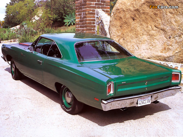 Plymouth Road Runner 426 Hemi Hardtop Coupe (RM23) 1969 images (640 x 480)