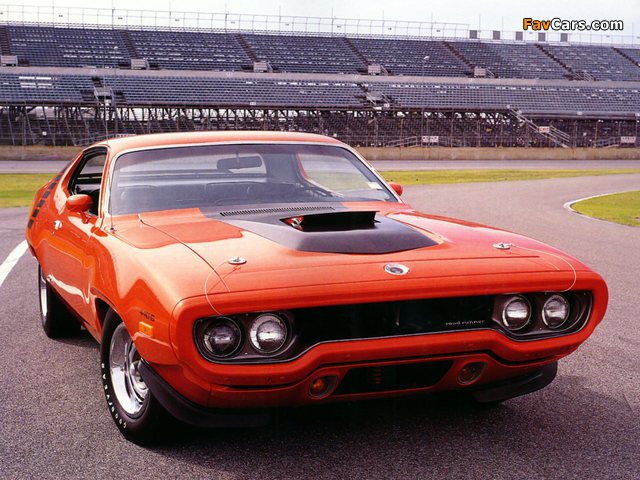 Plymouth Road Runner 440+6 1972 wallpapers (640 x 480)