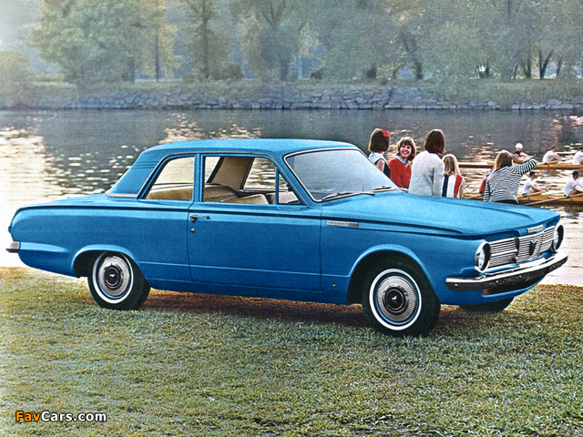 Images of Plymouth Valiant V-100 2-door Sedan 1965 (640 x 480)