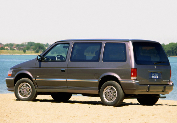 Images of Plymouth Voyager 1991–95