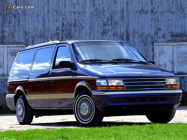 Pictures of Plymouth Grand Voyager 1991–96 (640 x 480)