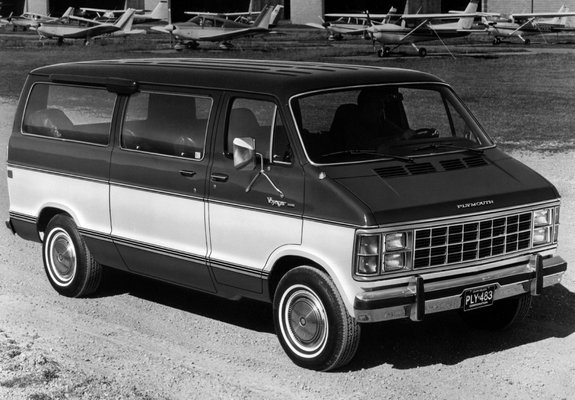 Plymouth Voyager 1982 images