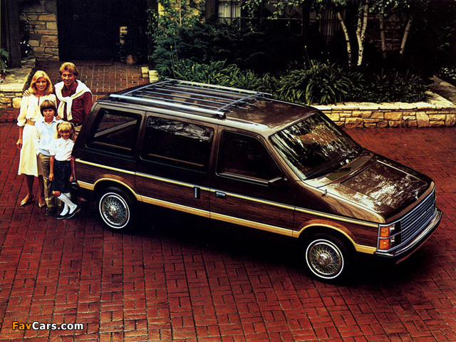 Plymouth Voyager 1984–87 images (640 x 480)