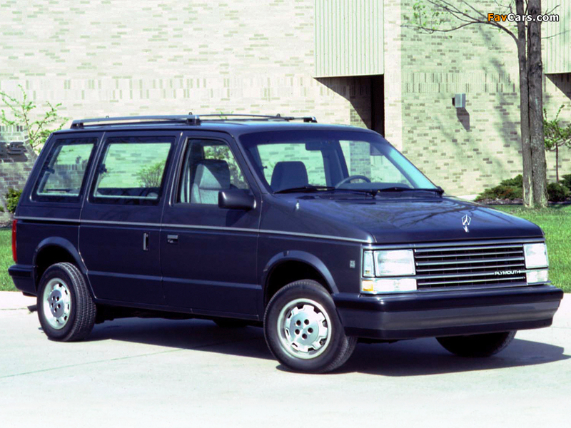 Plymouth Voyager 1987–90 images (800 x 600)