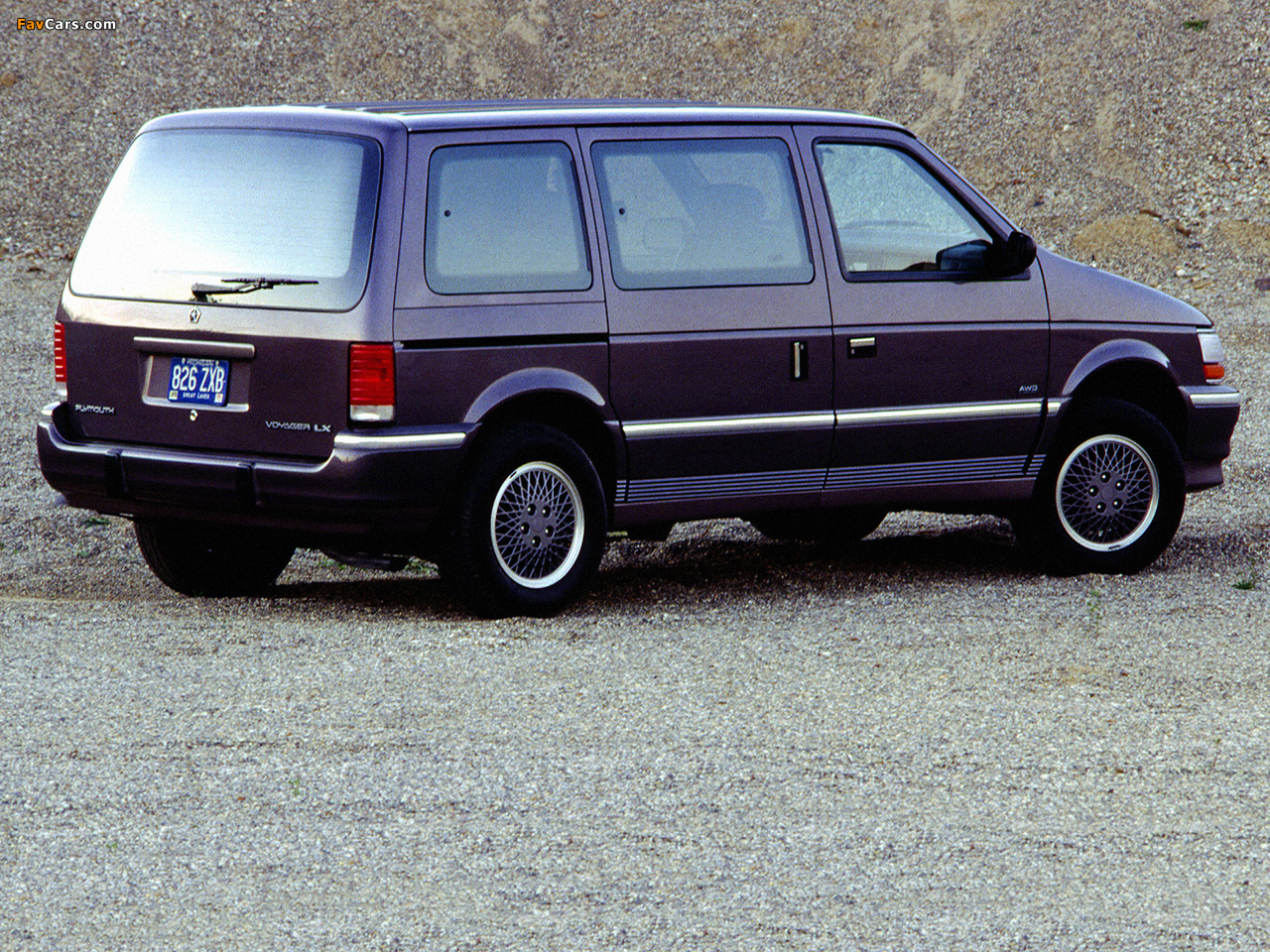 Plymouth Voyager 1991–95 wallpapers (1280 x 960)