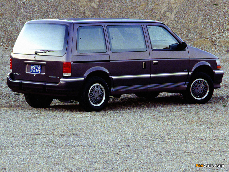 Plymouth Voyager 1991–95 wallpapers (800 x 600)