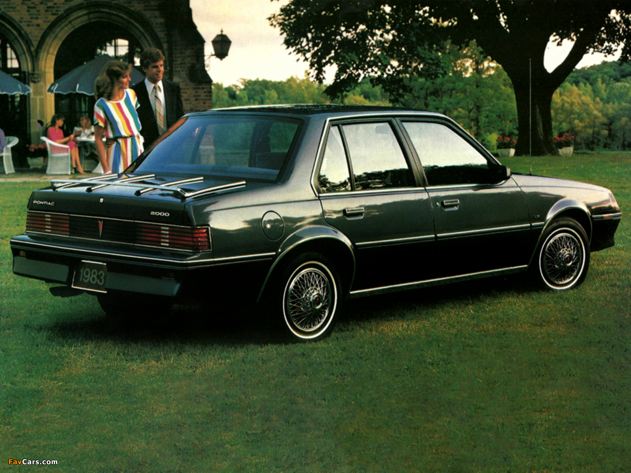 Pontiac 2000 LE Sedan (S69) 1983 wallpapers (1280 x 960)