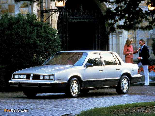 Pontiac 6000 STE 1983–87 images (640 x 480)