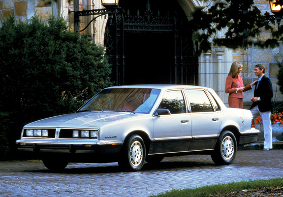 Pontiac 6000 STE 1983–87 images