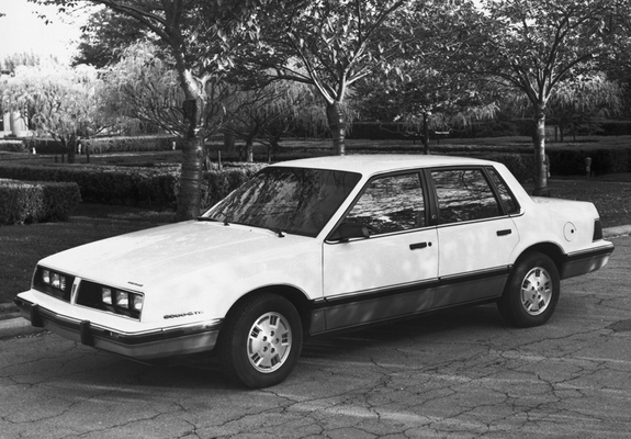 Pontiac 6000 STE 1983–87 pictures